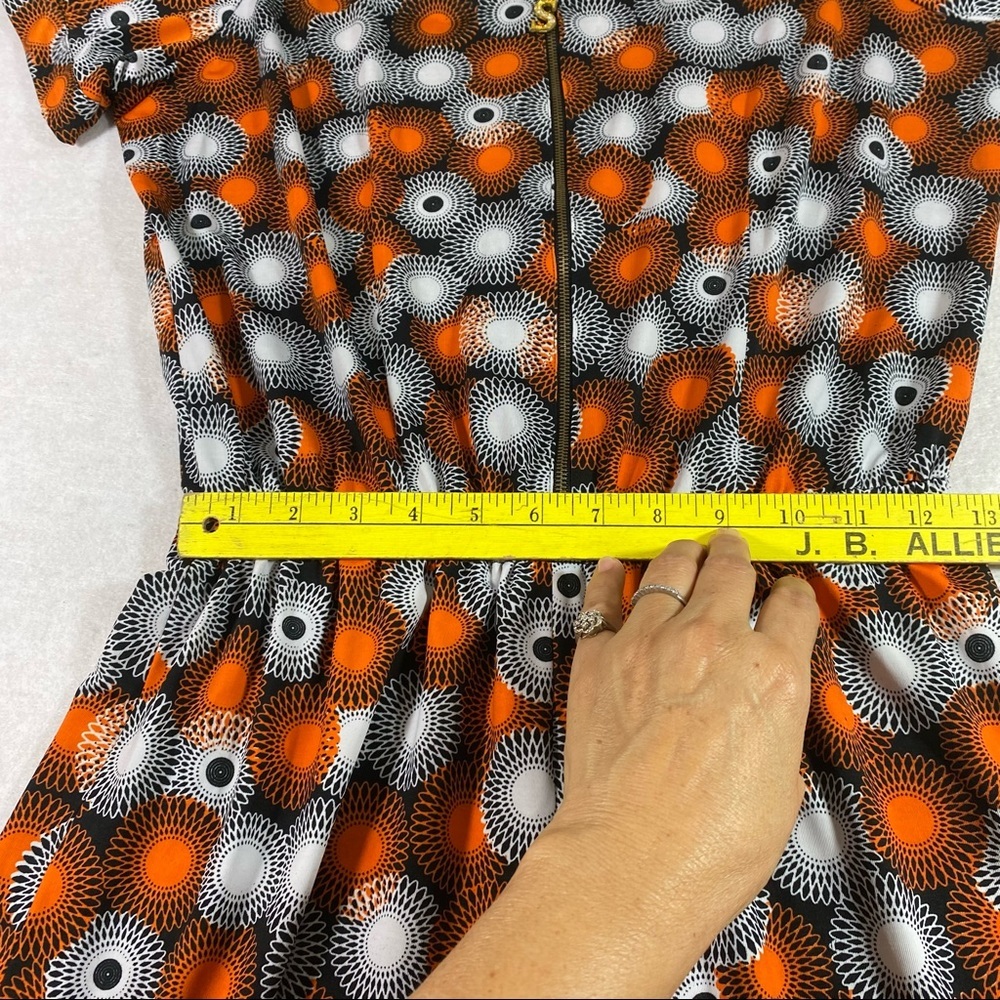 Jumper Jumpsuit Front Zip Elastic Waist Orange Gray circle Print Short Sleeve - Picture 8 of 13